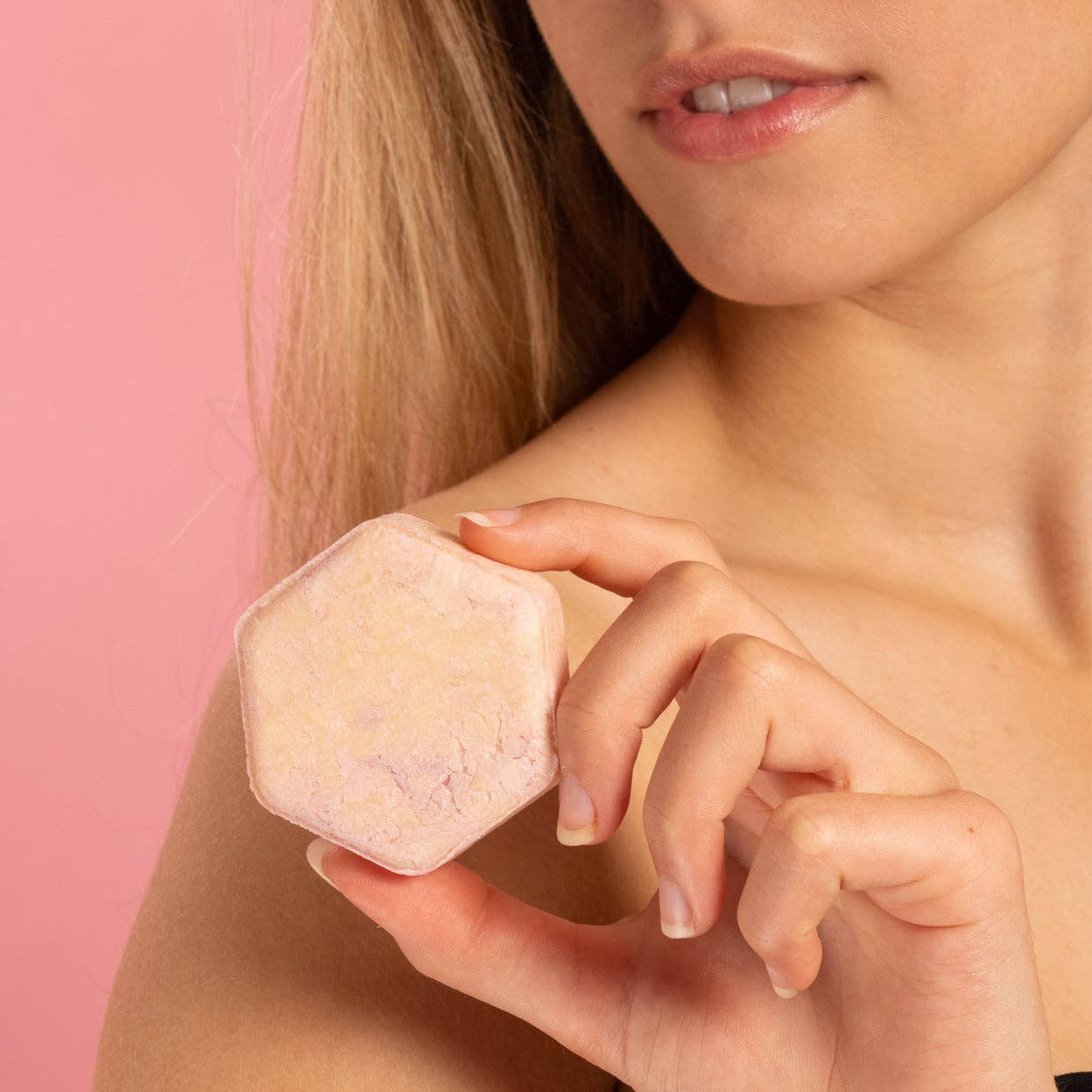 FRUU Grapefruit Garden Solid Shower Bar close up