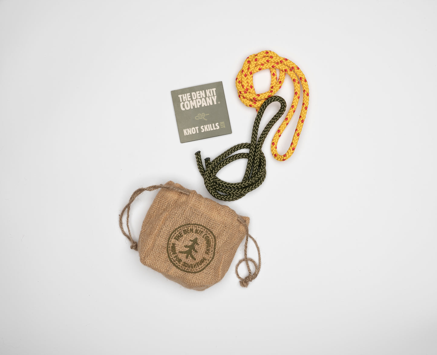 Knots Skills Mini Kit for children, showcasing cordage and knot tying guide.