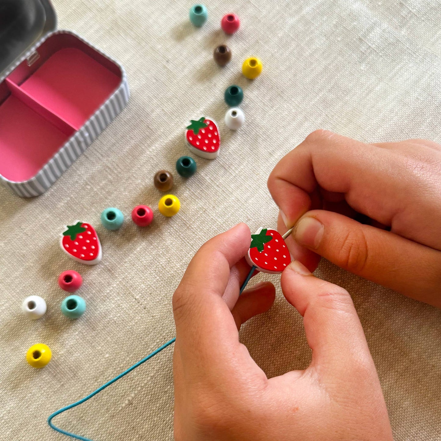 Eco-friendly bracelet making kit components