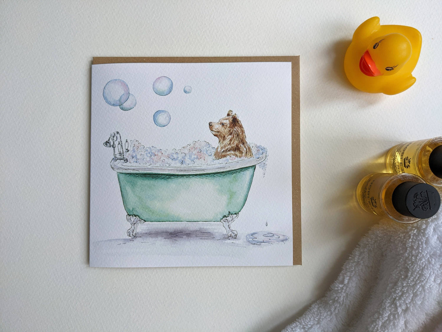 Bear in Bath blank greeting card set
