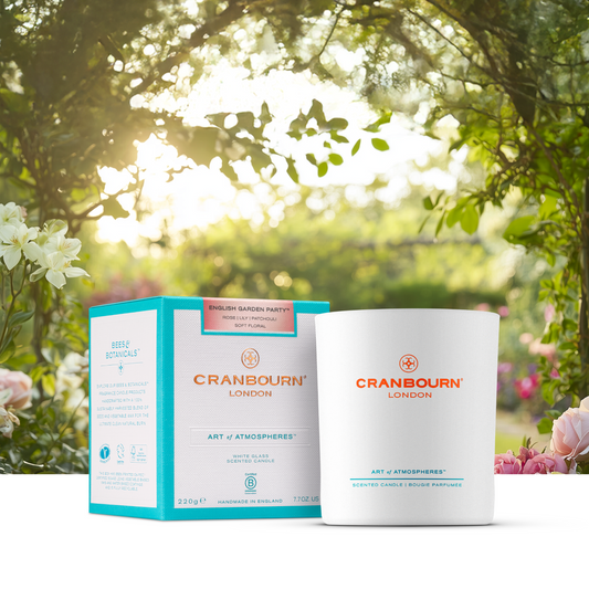 English Garden™ scented candle in elegant hand-finished glass, floral scent with rose, lily, violet, cyclamen, lavender, patchouli, and musk; handmade in the UK with sustainable vegetable and bees wax.
