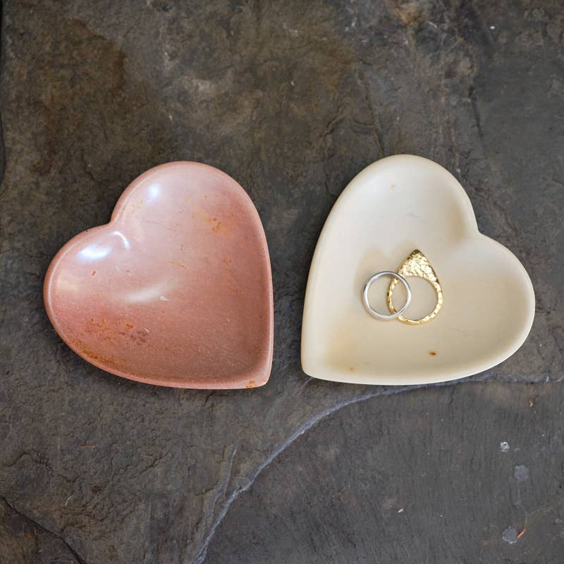 Heart-shaped soapstone jewellery dish, hand carved in Nairobi from sustainable Kenyan stone with natural colour variations.
