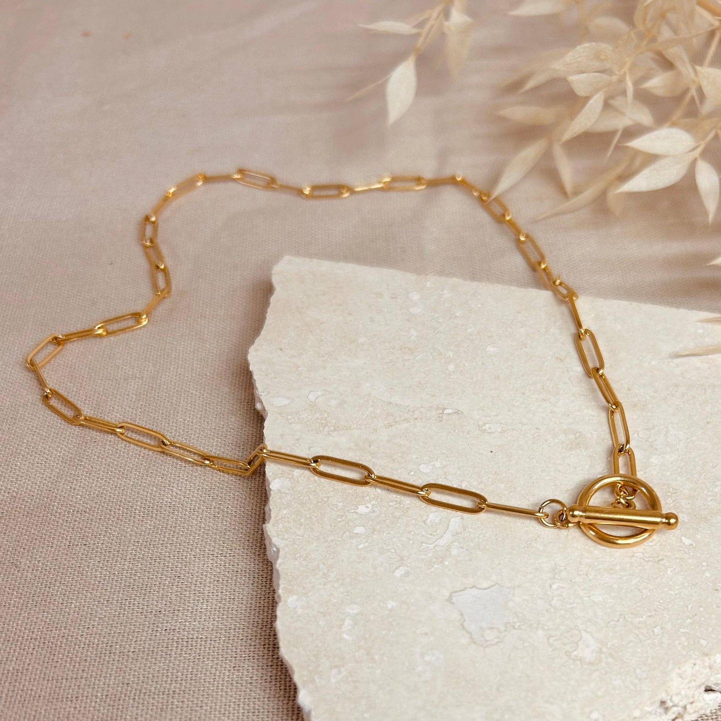 Close-up of Bar Clasp on Gold Plated Link Necklace