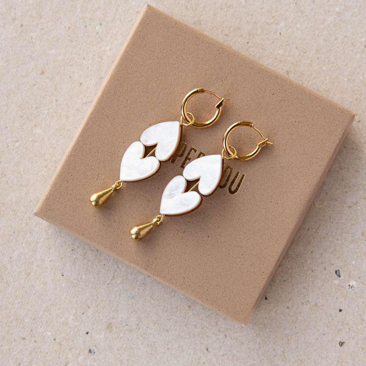 Queen of Hearts drop earrings front view
