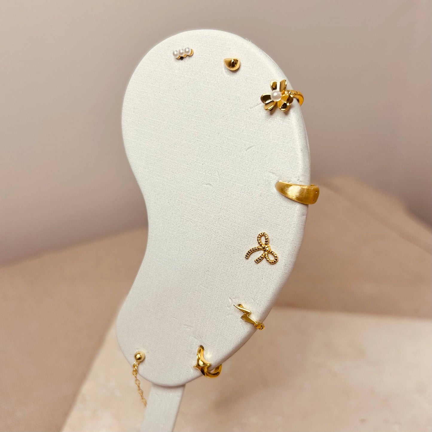 Flower Pearl Micro Hoops