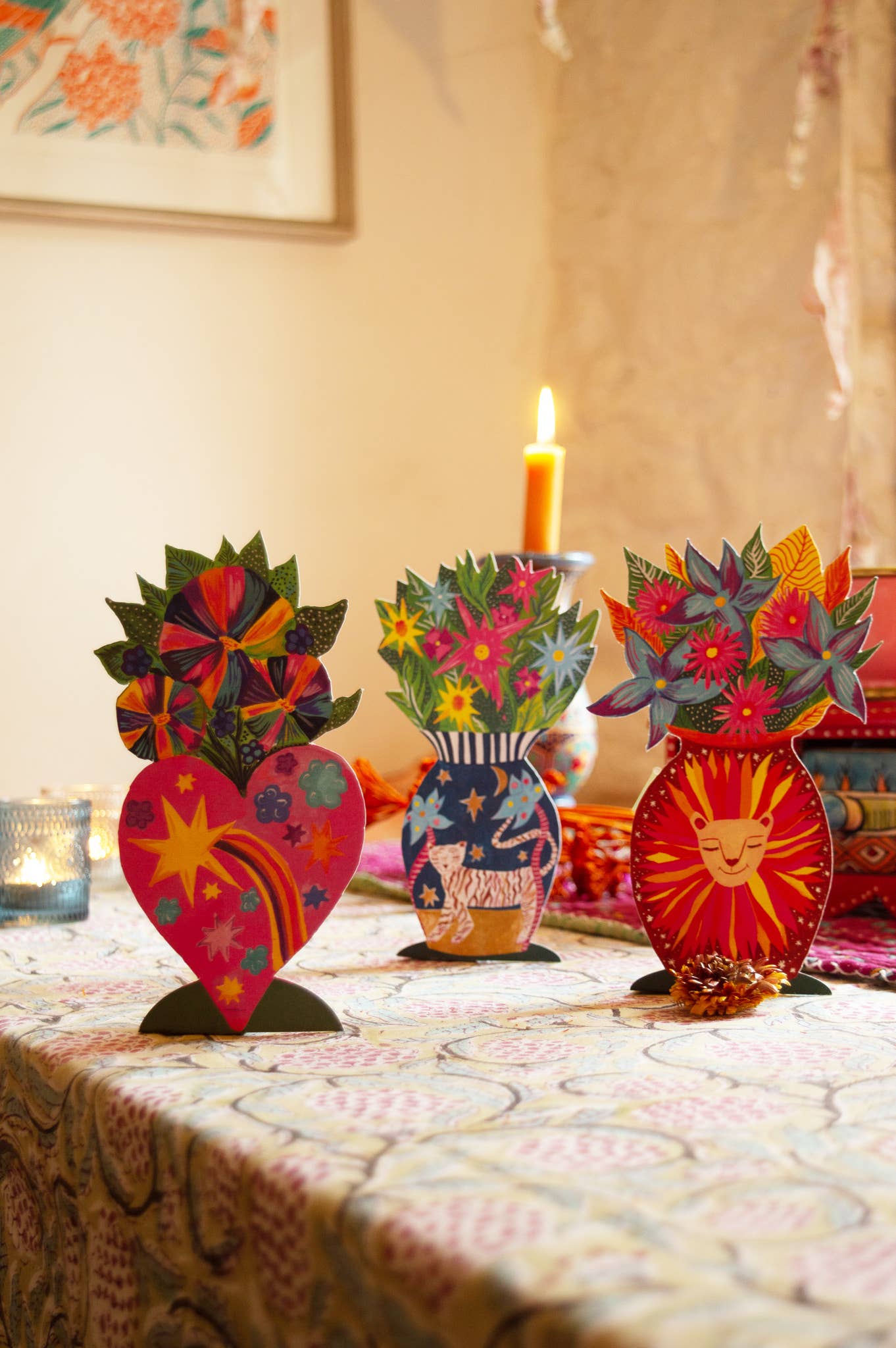 'Magical Pop Up Tiger Vase' Greetings Card