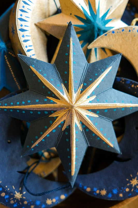 Twinkling Star screen-printed recycled paper board decoration