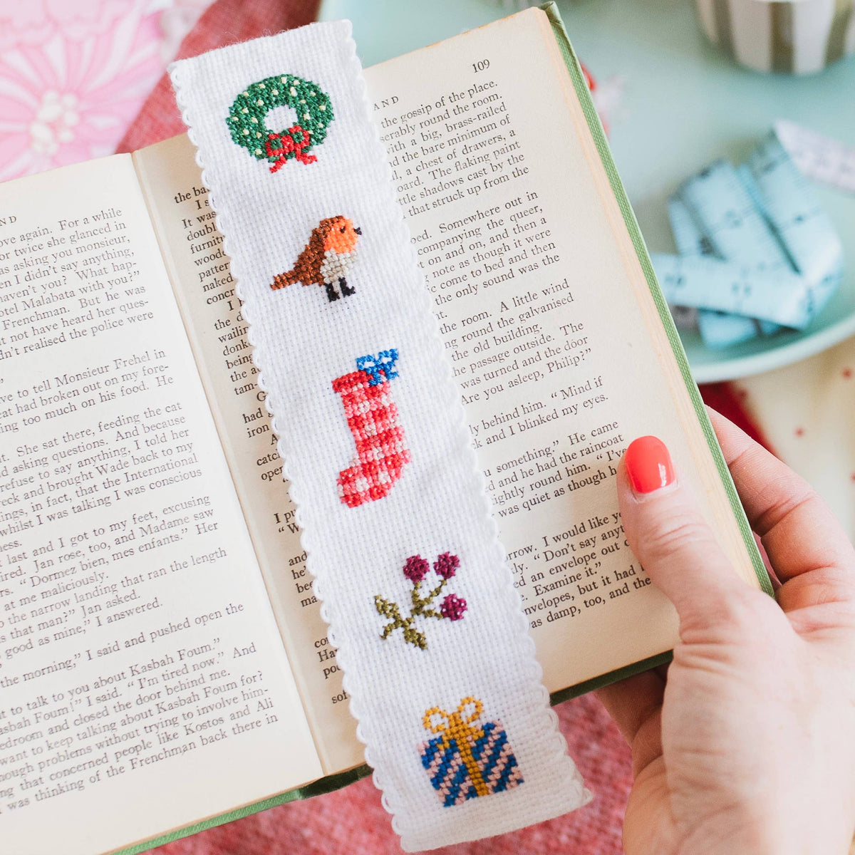 Plastic-free packaging for the Christmas cross stitch bookmark kit