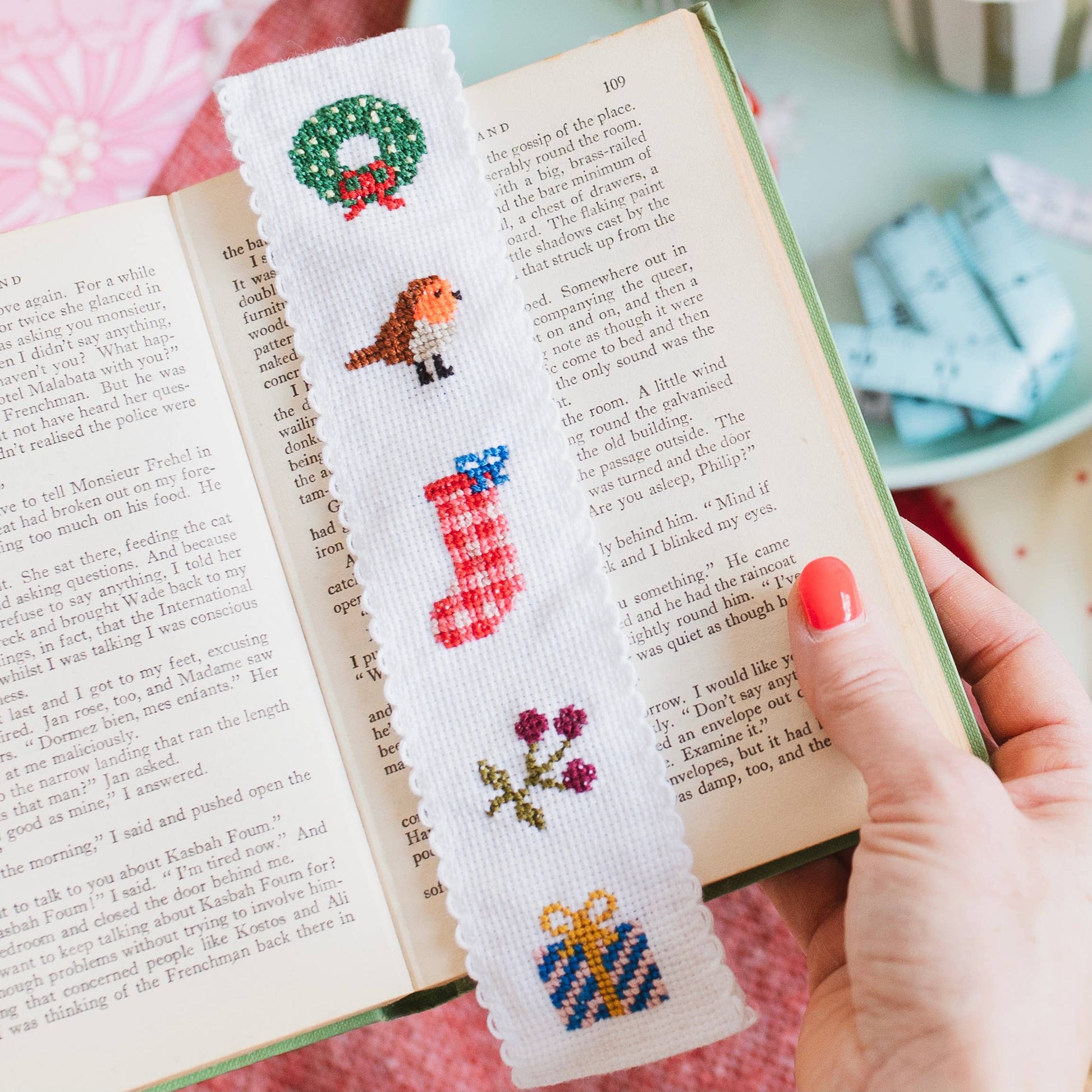 Plastic-free packaging for the Christmas cross stitch bookmark kit