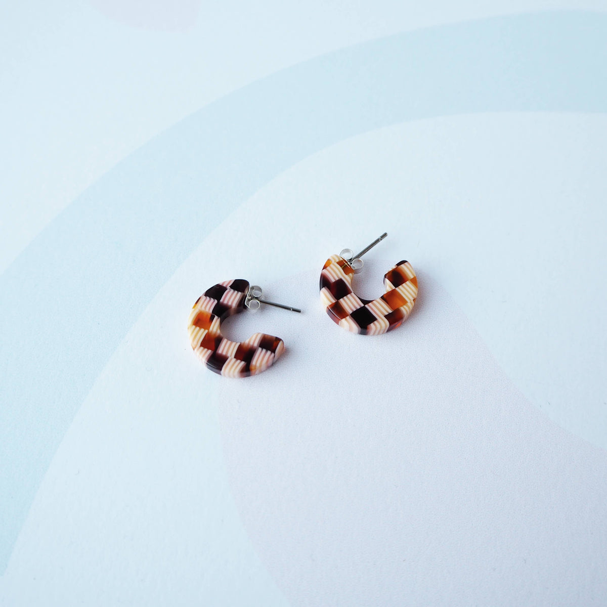 Sustainable packaging and gift box for mini hoop earrings