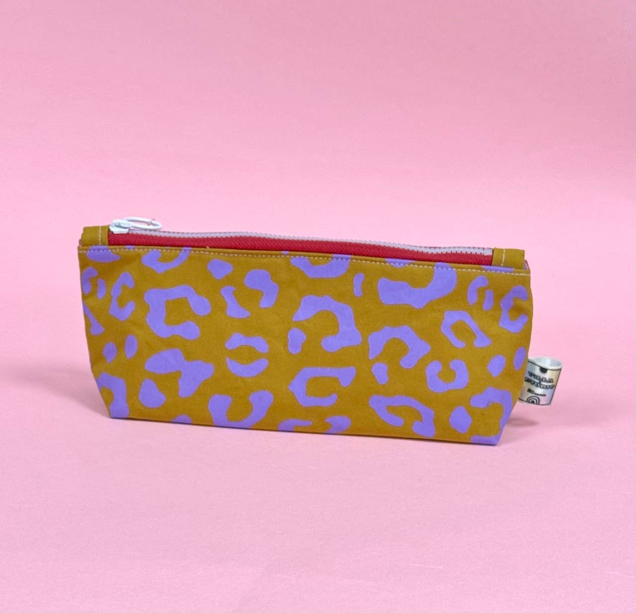 Sustainable stationery accessory for school or work