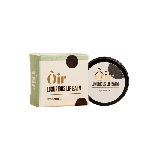 Eco-friendly peppermint lip balm with hint of cocoa and vanilla, plastic-free packaging
