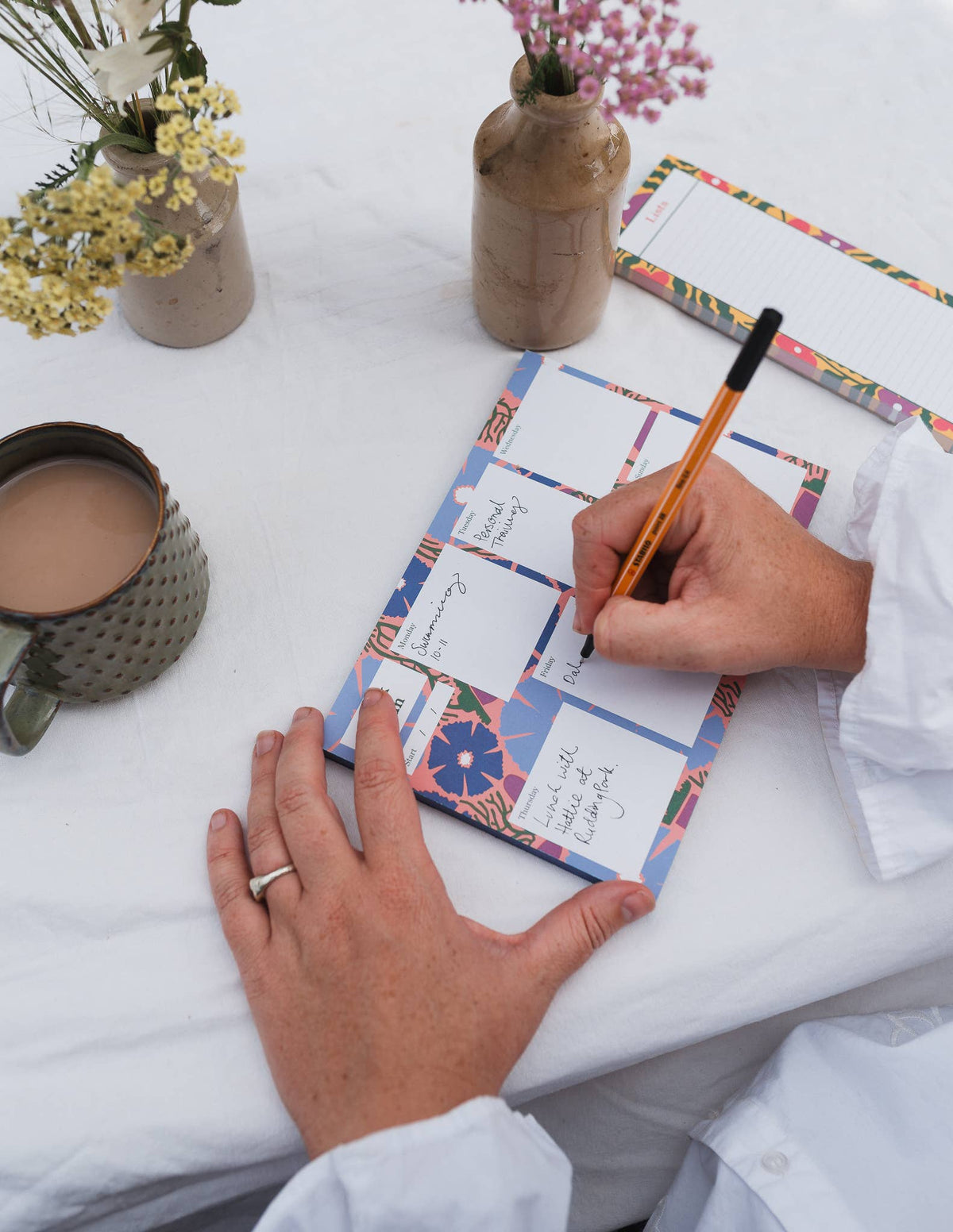 Close-up of Blumen Design on A5 Desk Planner