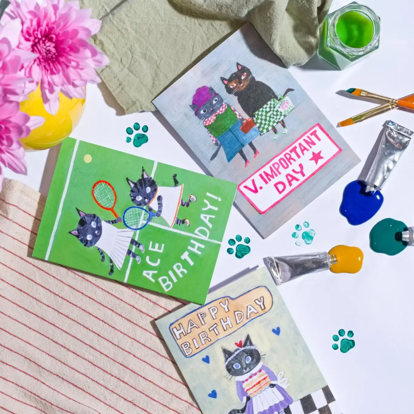 Close up of the stylish cats on the A6 congratulations card