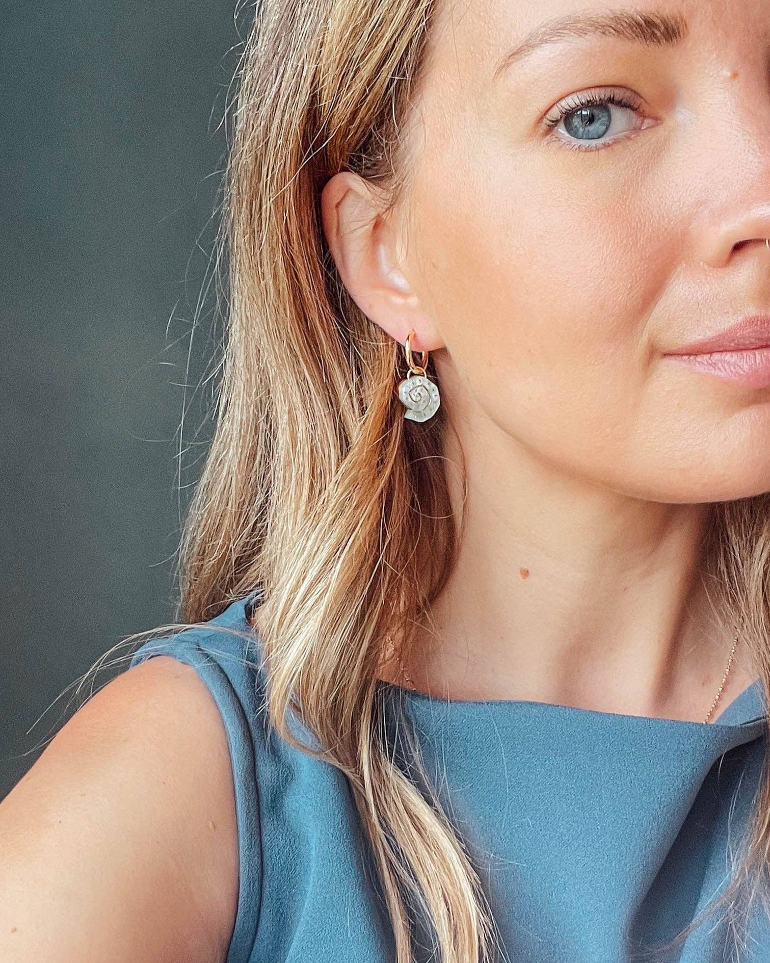 Pearly Apricot shell hoop earrings with gold detailing