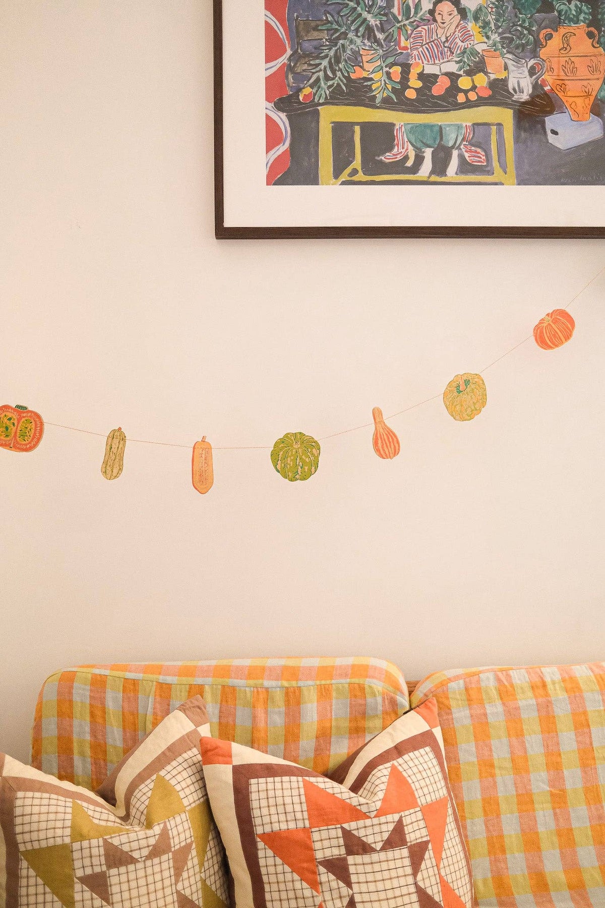 Three-metre long autumn squashes paper garland