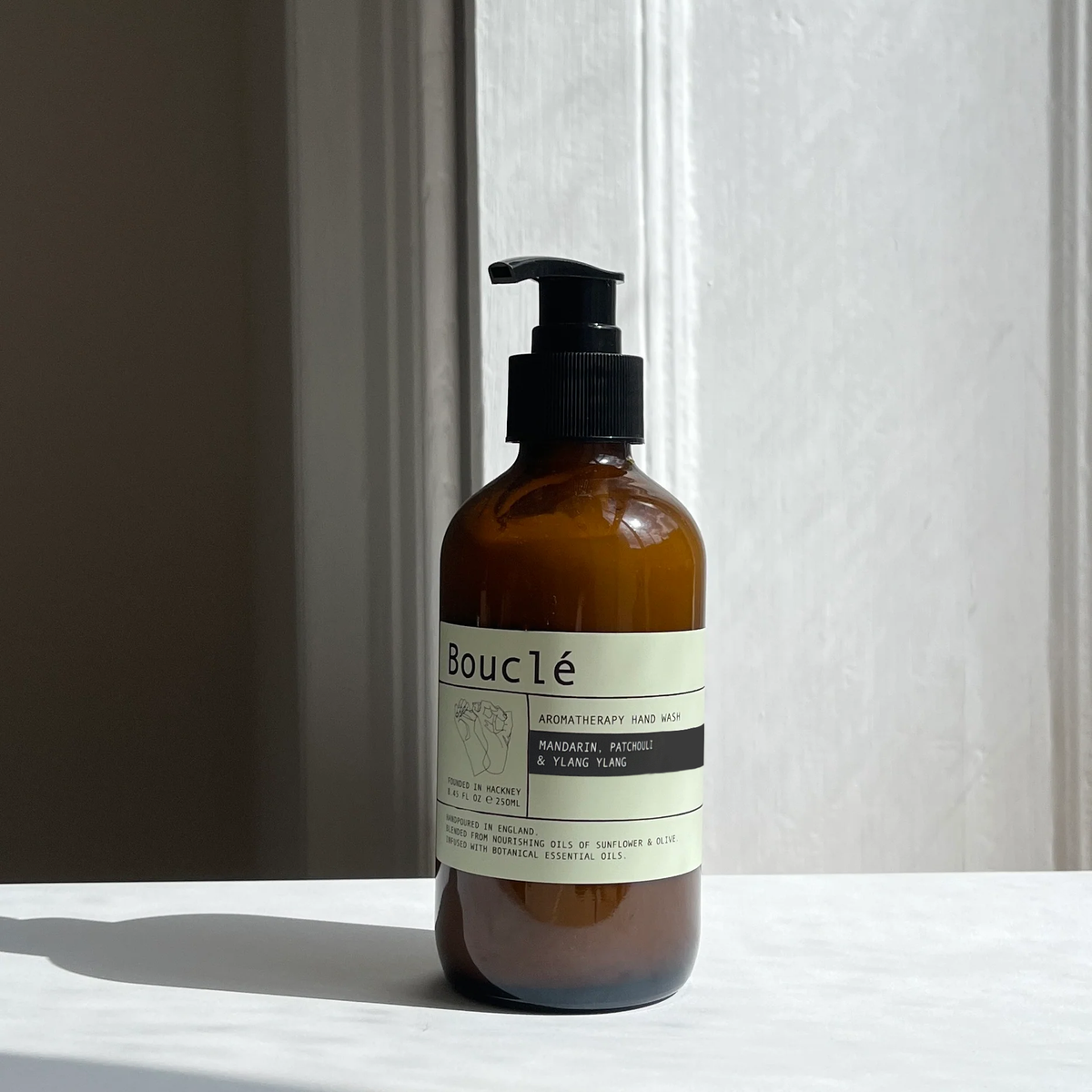 Eco-friendly natural hand lotion with essential oils by Forget Me Not and Green