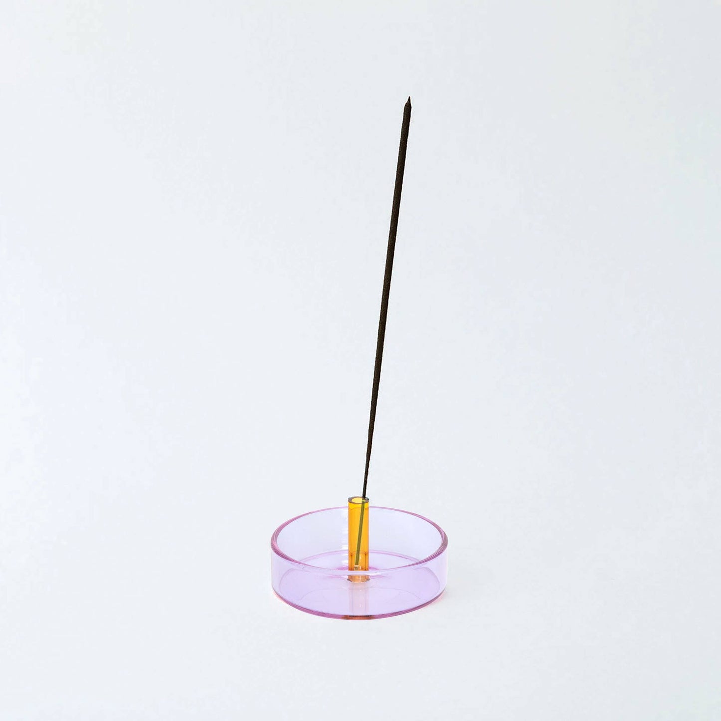 Detail of the borosilicate glass material of the incense holder