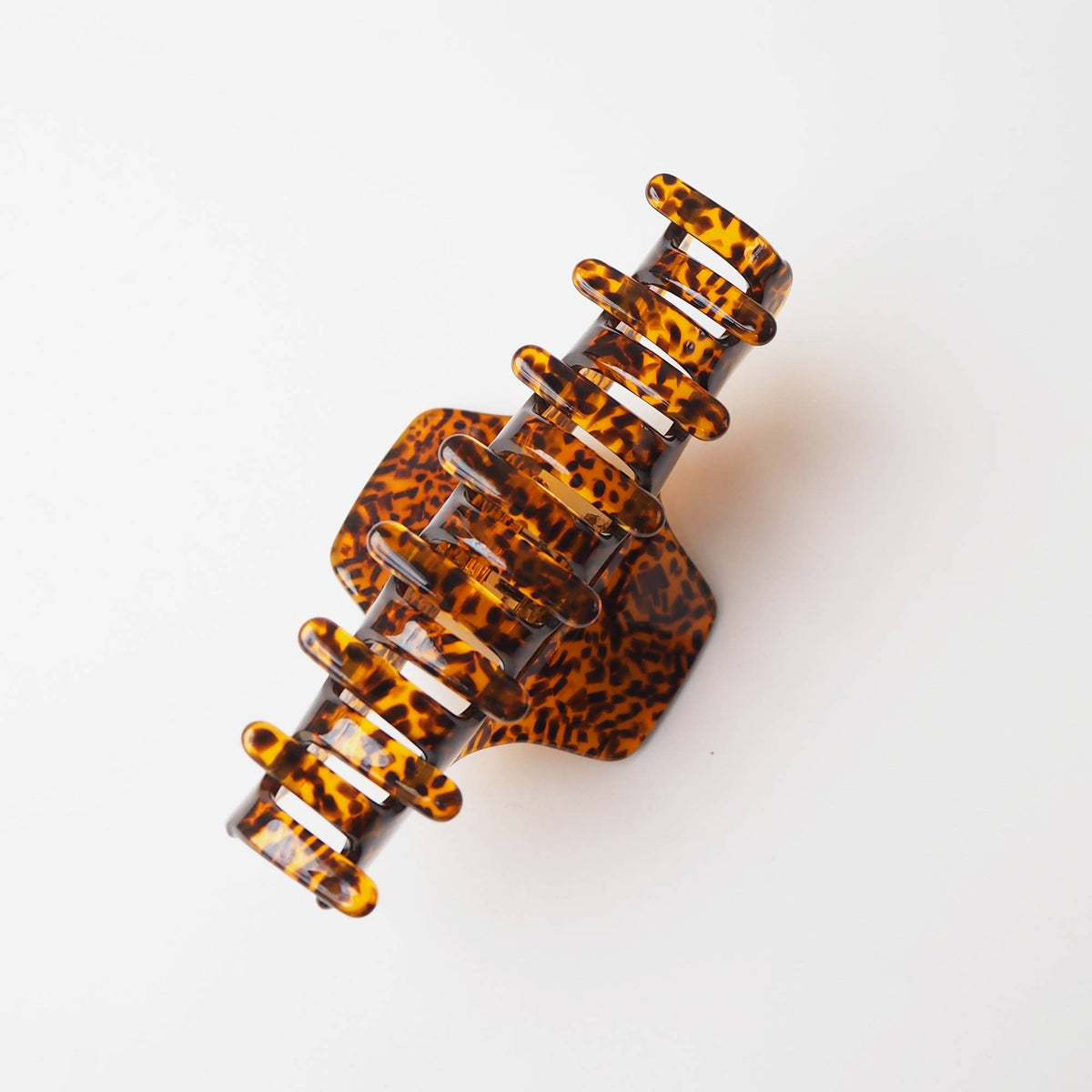 Eco-friendly Missy hair claw clip for everyday styling