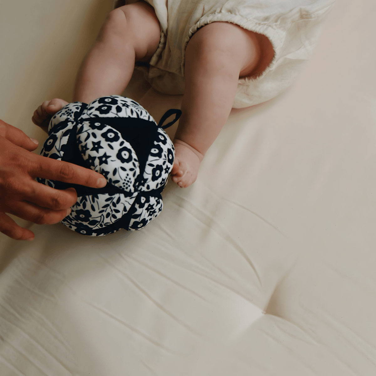 Black and white patterned sensory ball for infant development
