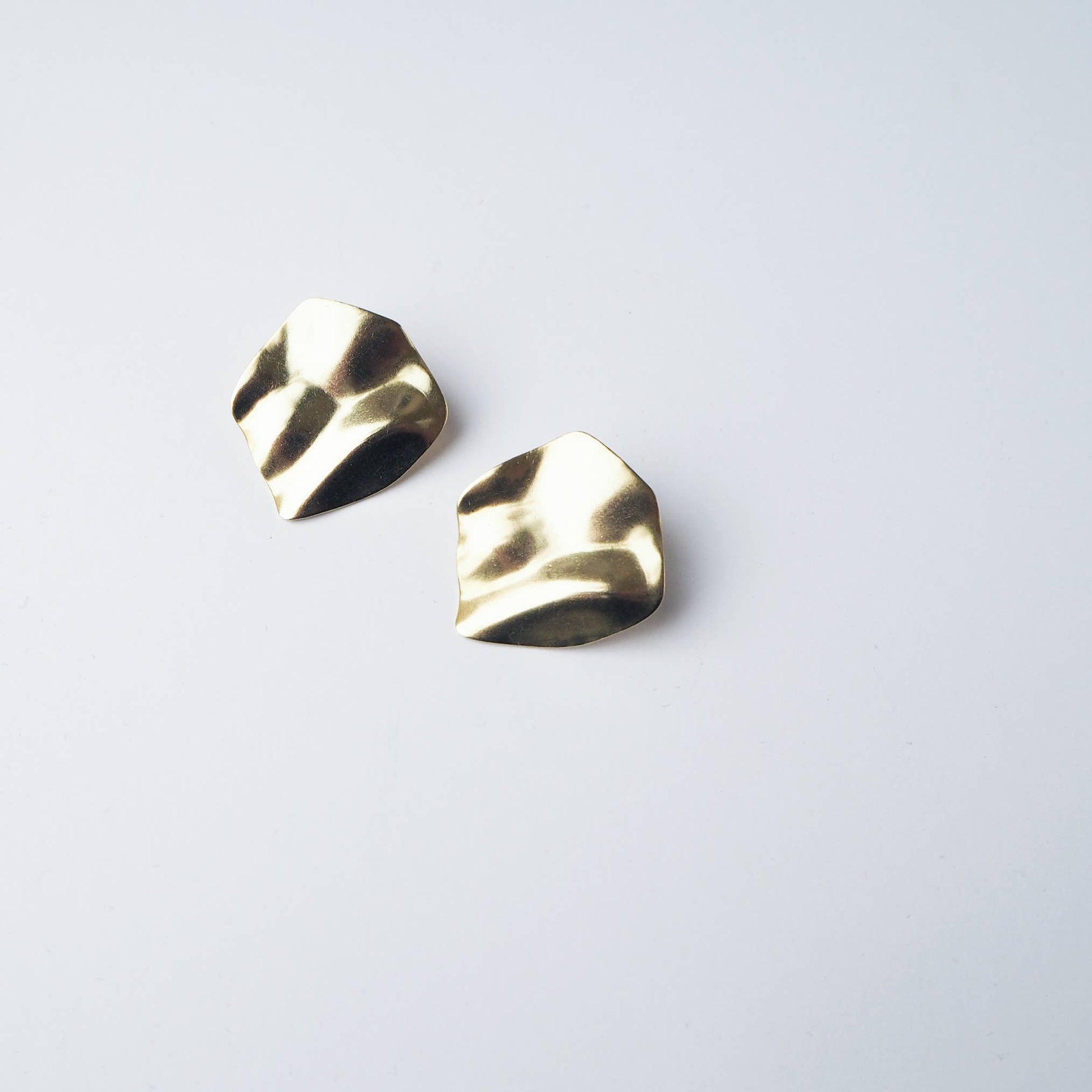Sustainably sourced gift packaging for gold statement studs