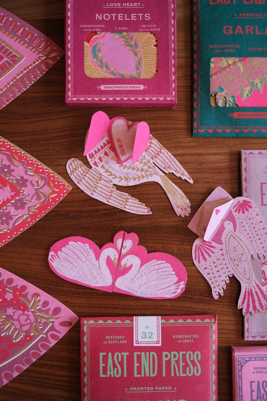 Recycled paper bird card handmade in Jaipur