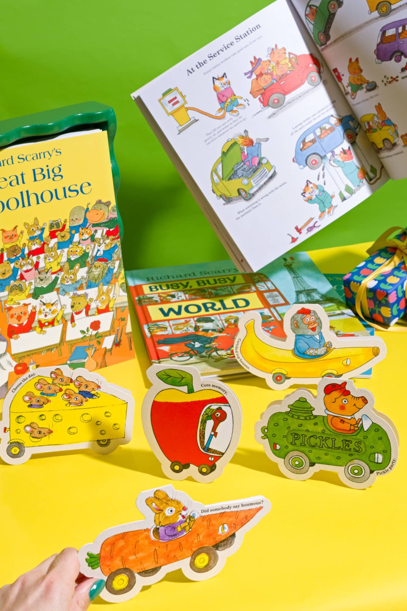 Richard Scarry Bananas Gorilla Car Card Packaging