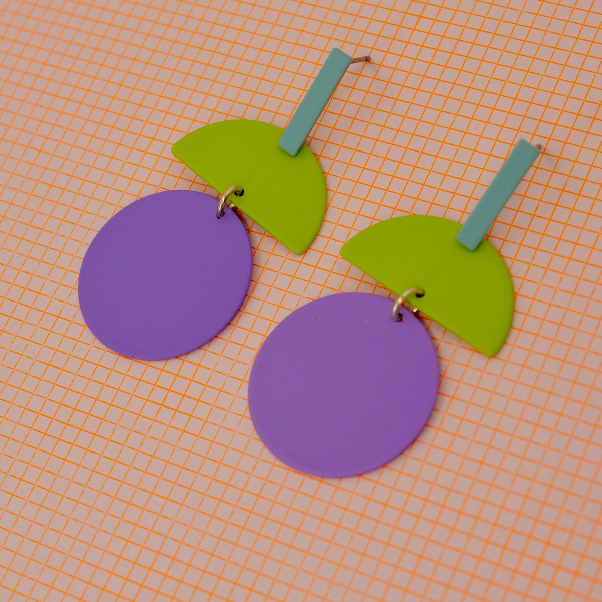 Lightweight metal earrings for sensitive ears