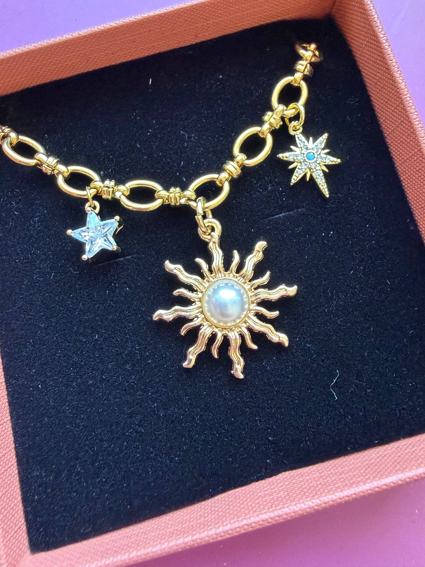 Pearly Stars Chunky Gold Charm Necklace