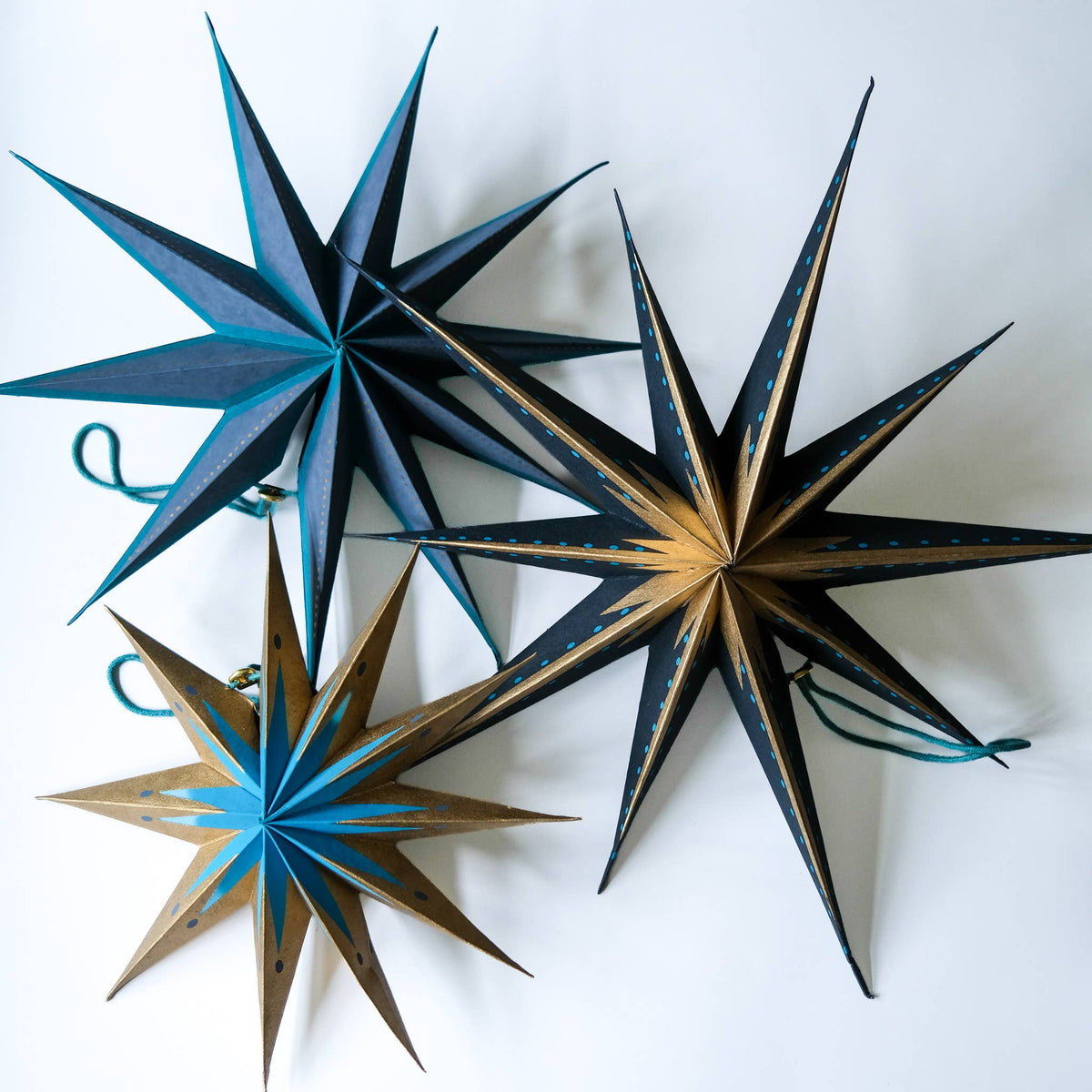 Three shining stars eco-friendly hanging decorations display
