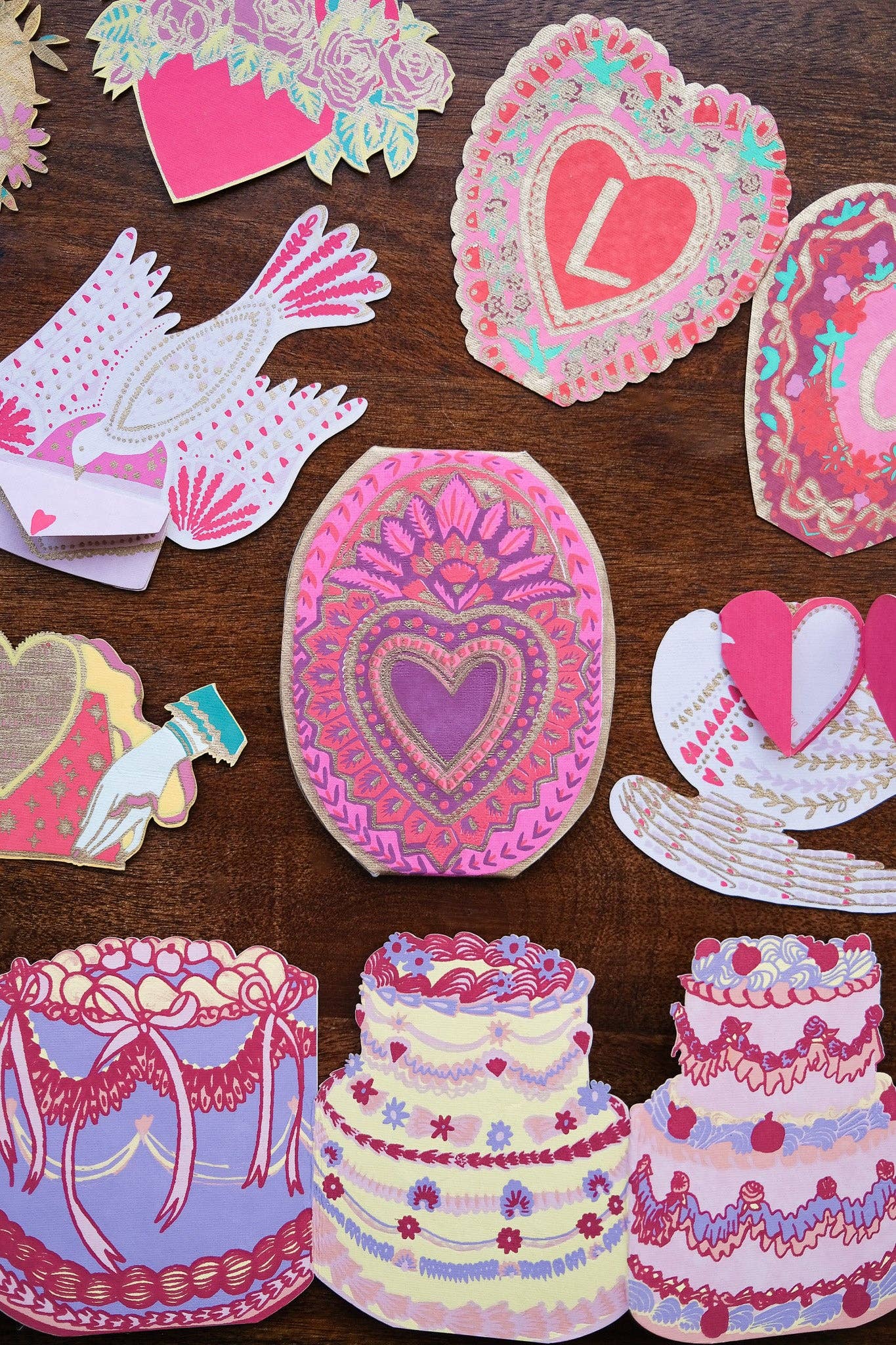 Recycled cotton greeting card with gold patterned envelope