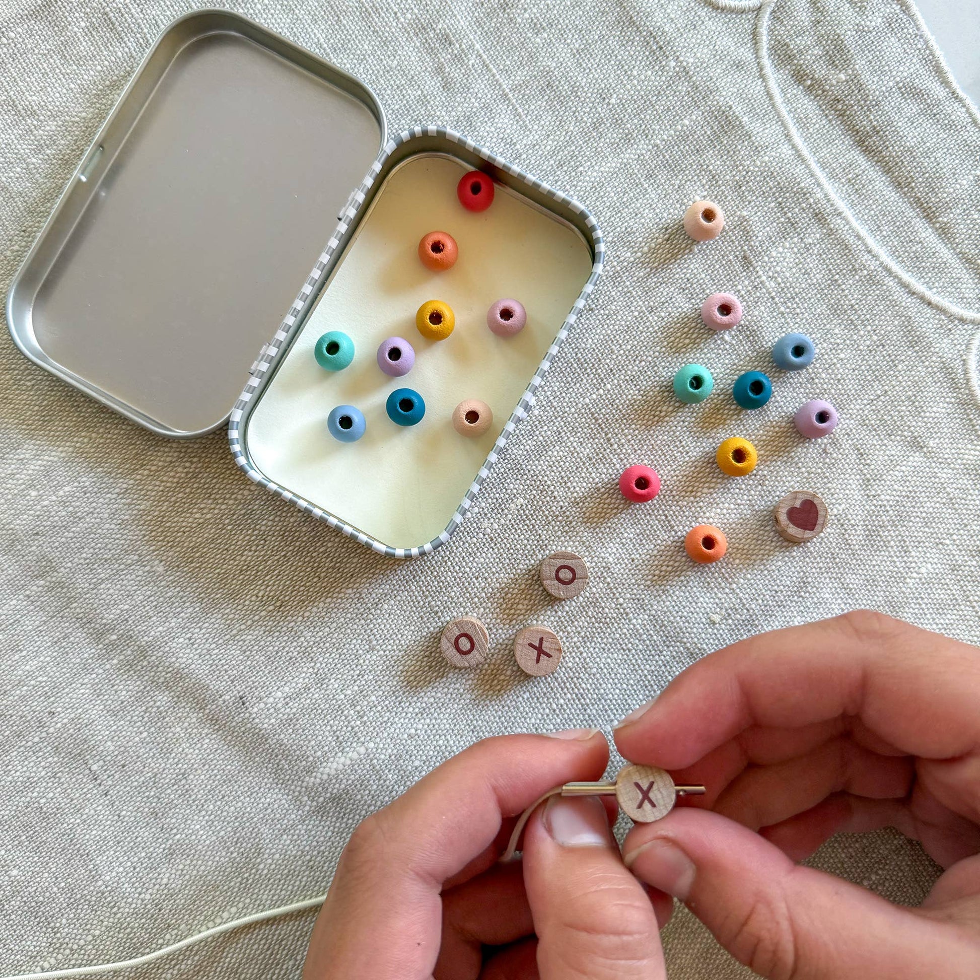 Cotton Twist Beaded XOXO Friendship Bracelet Gift Kit with wooden beads and elastic in tin