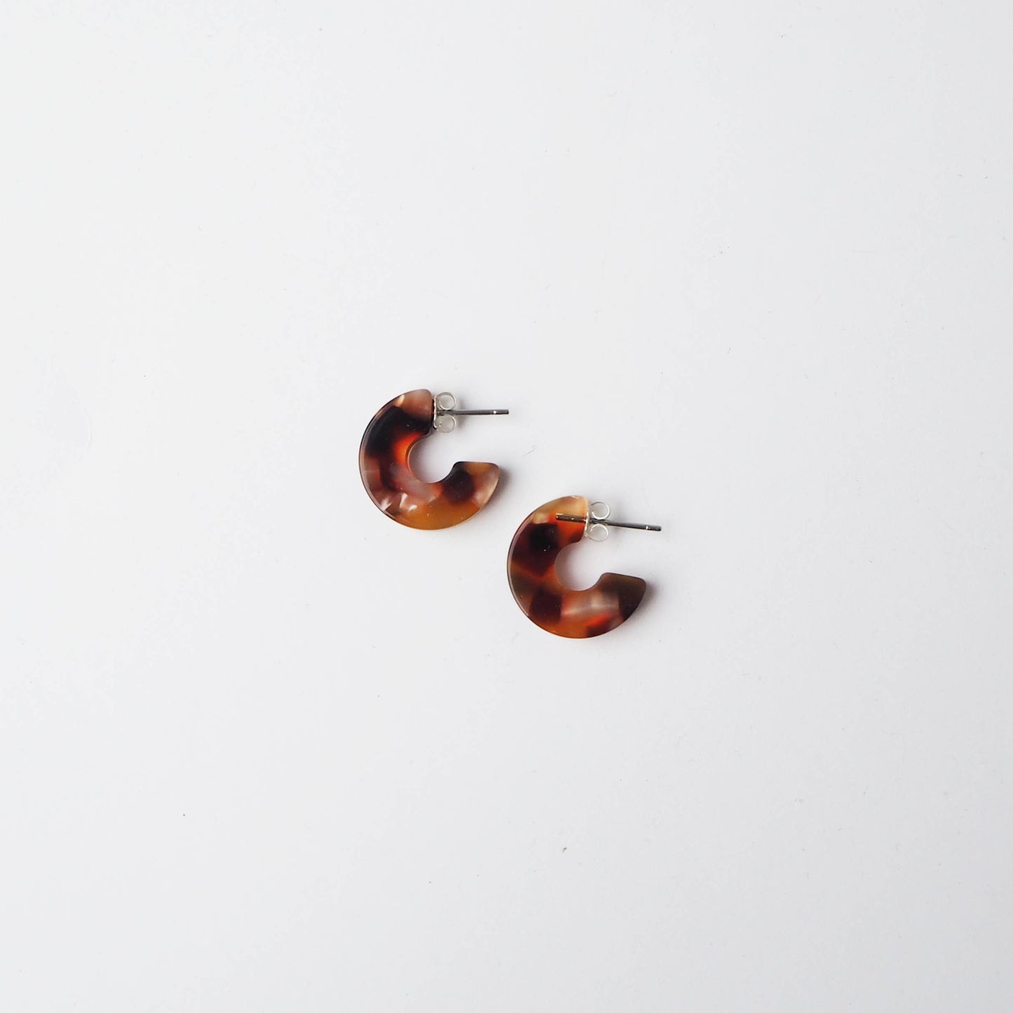Pink and brown acetate mini hoop earrings