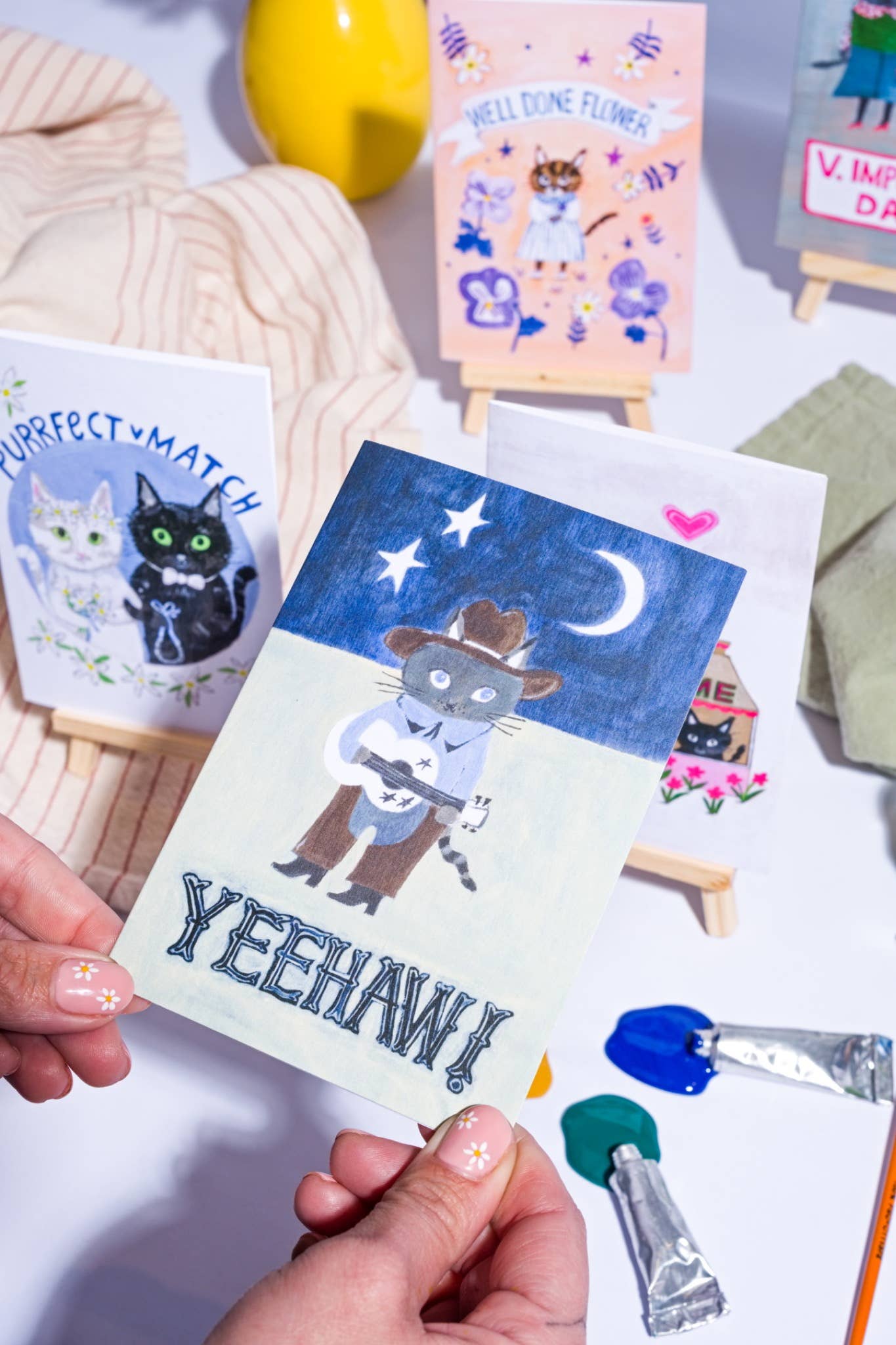 Plastic-free sustainable cat greeting card back detail
