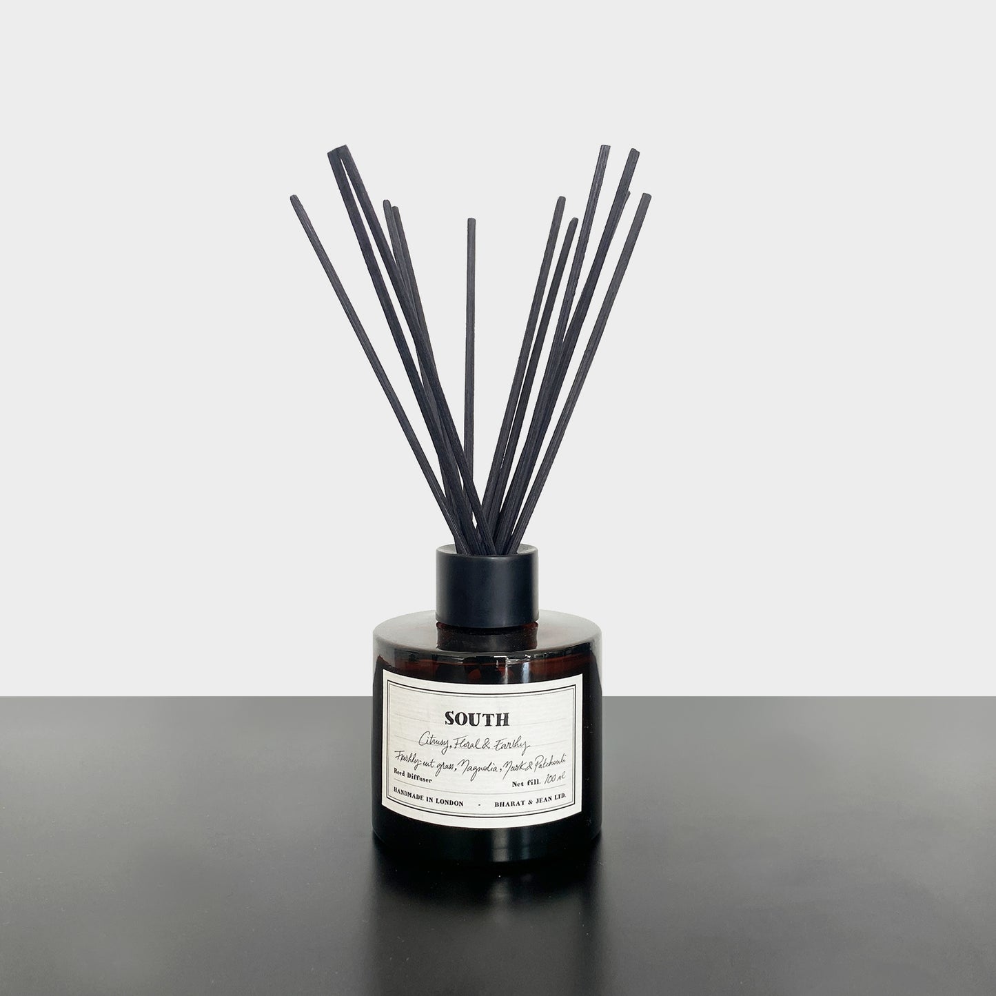 Sustainable reed diffuser black tube gift packaging