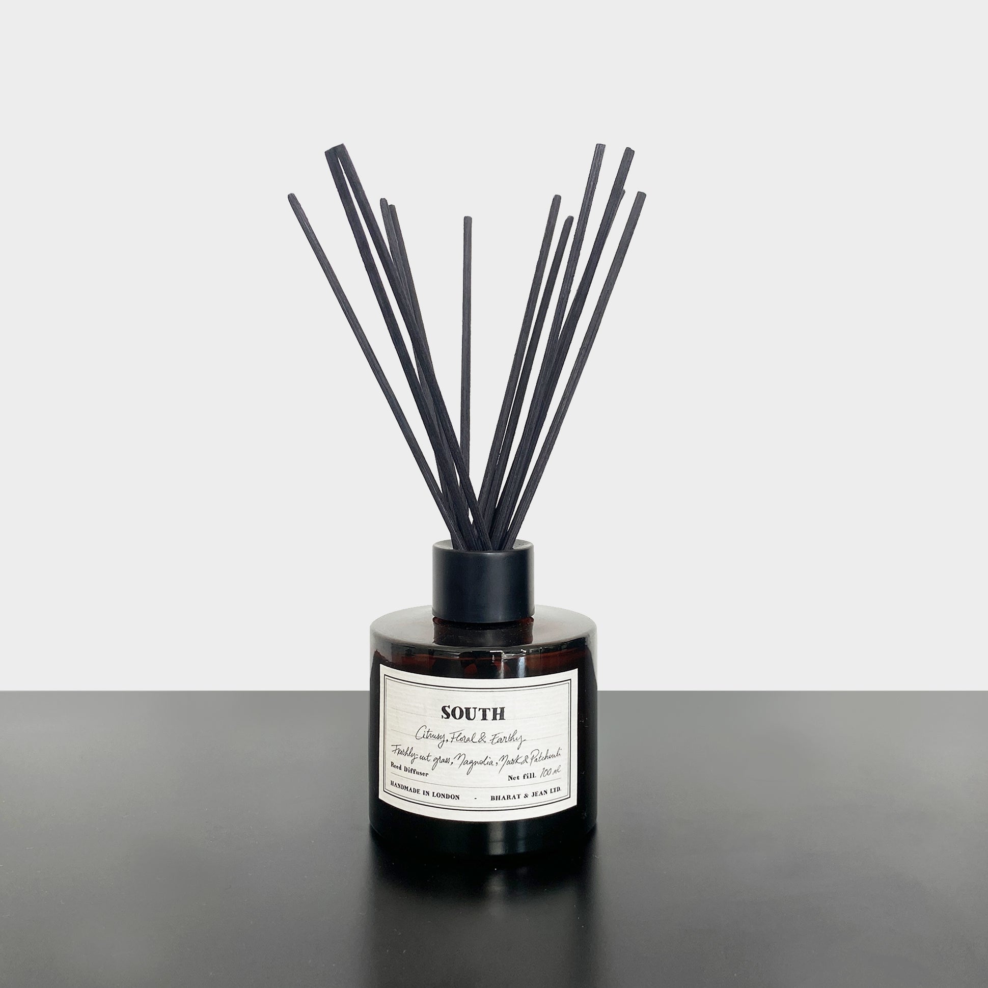 Sustainable reed diffuser black tube gift packaging
