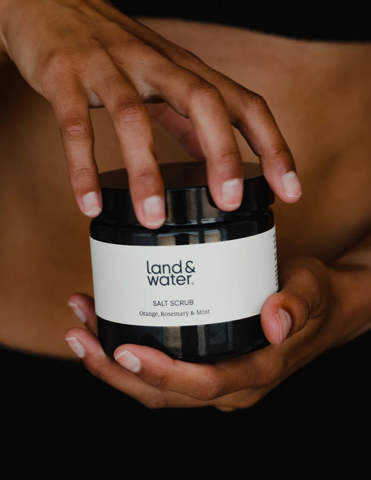 Salt Scrub Orange, Rosemary & Mint. Rejuvenating sea salt and sea buckthorn, with uplifting orange, rosemary and mint essential oils to invigorate and cleanse windswept skin.

Sea salt and Himalayan pink salt, in a detoxifying scrub that calms and cleanses the skin. Moisturising Kukui and Argan oil and a calming rosemary, lavender and ylang ylang scent bring balance alongside healing sea buckthorn.