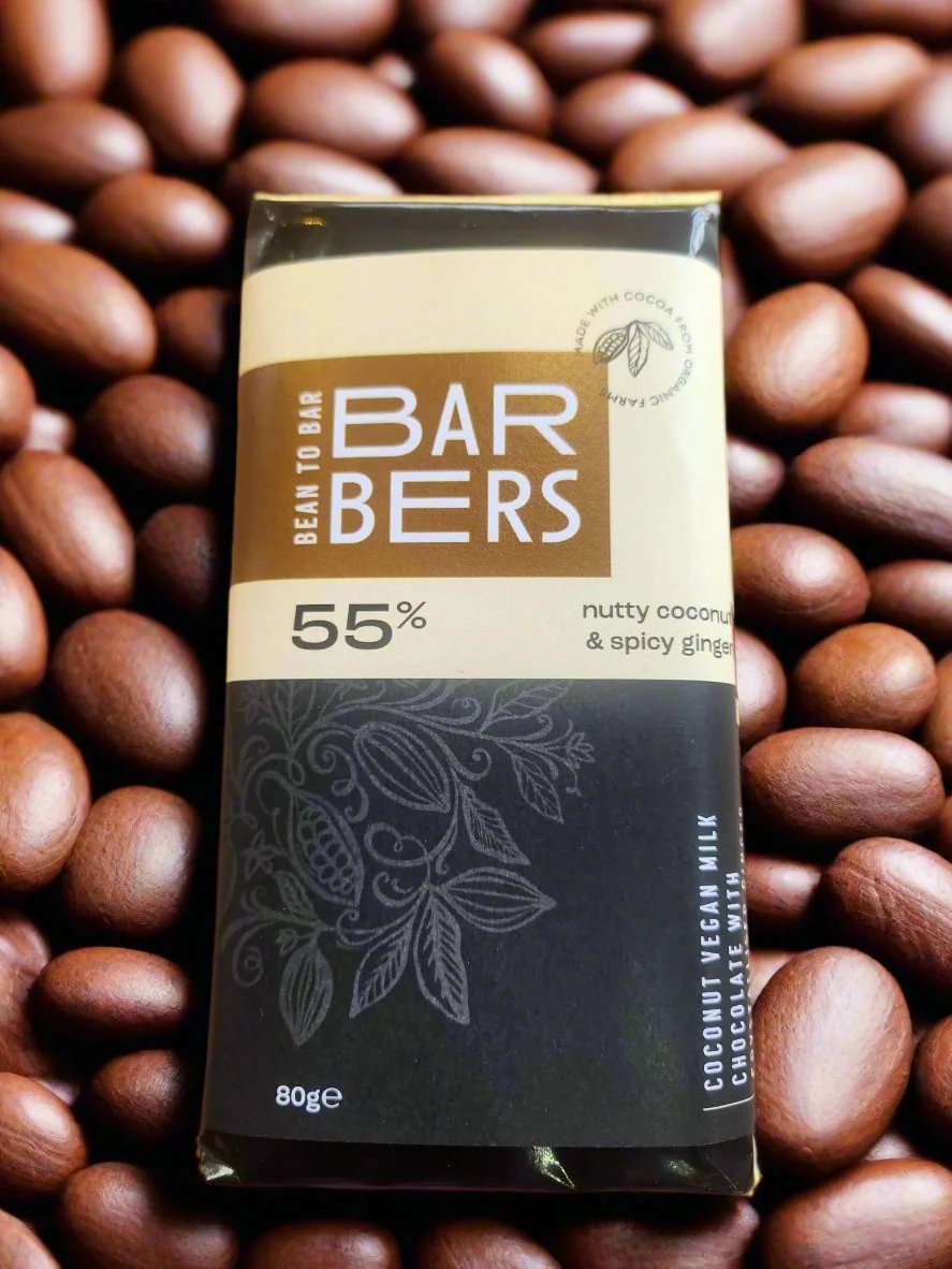 Mango, Cashew Nuts & Floral Finish Dark Chocolate 80% Bar. 