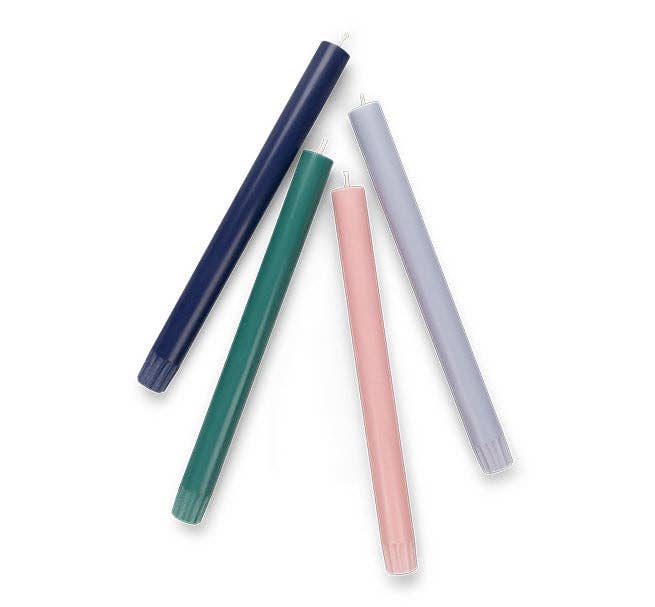 British Colour Standard Eco Dinner Candle in a vibrant shade, 24.5cm, made from stearin wax with a cotton wick.