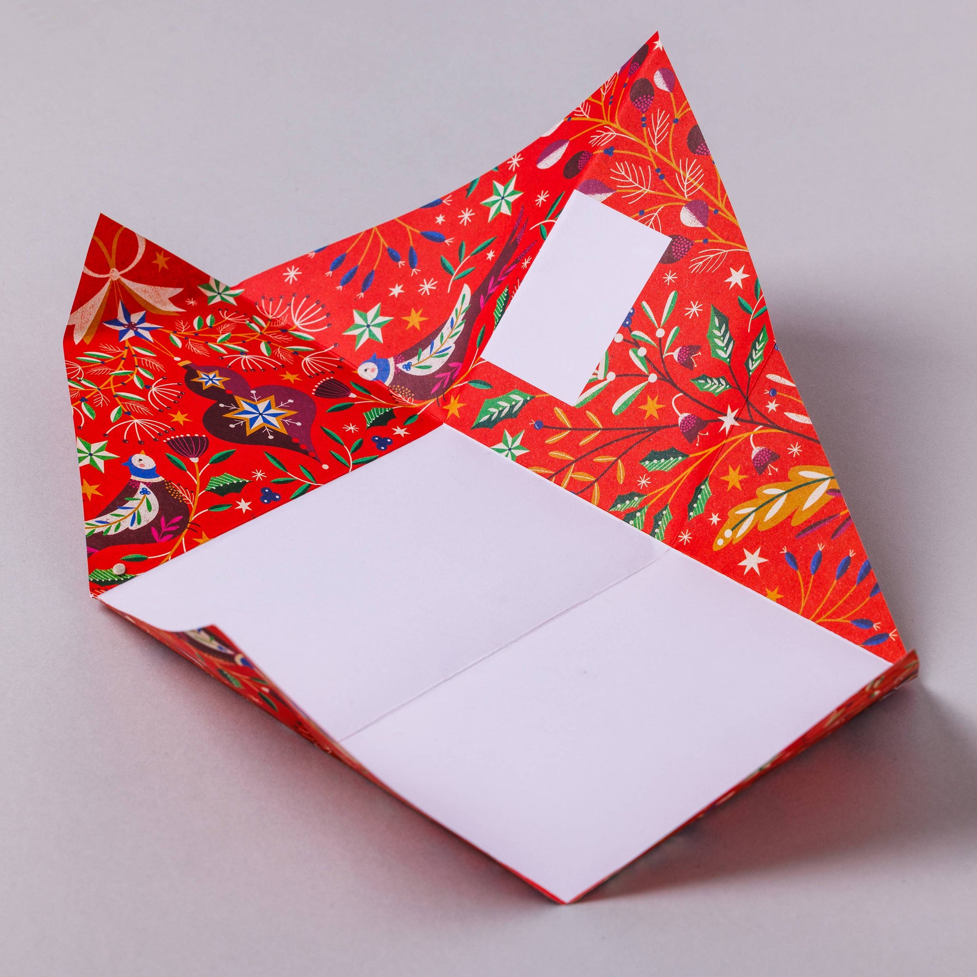 Eco-friendly holiday greeting notelets and festive note set
