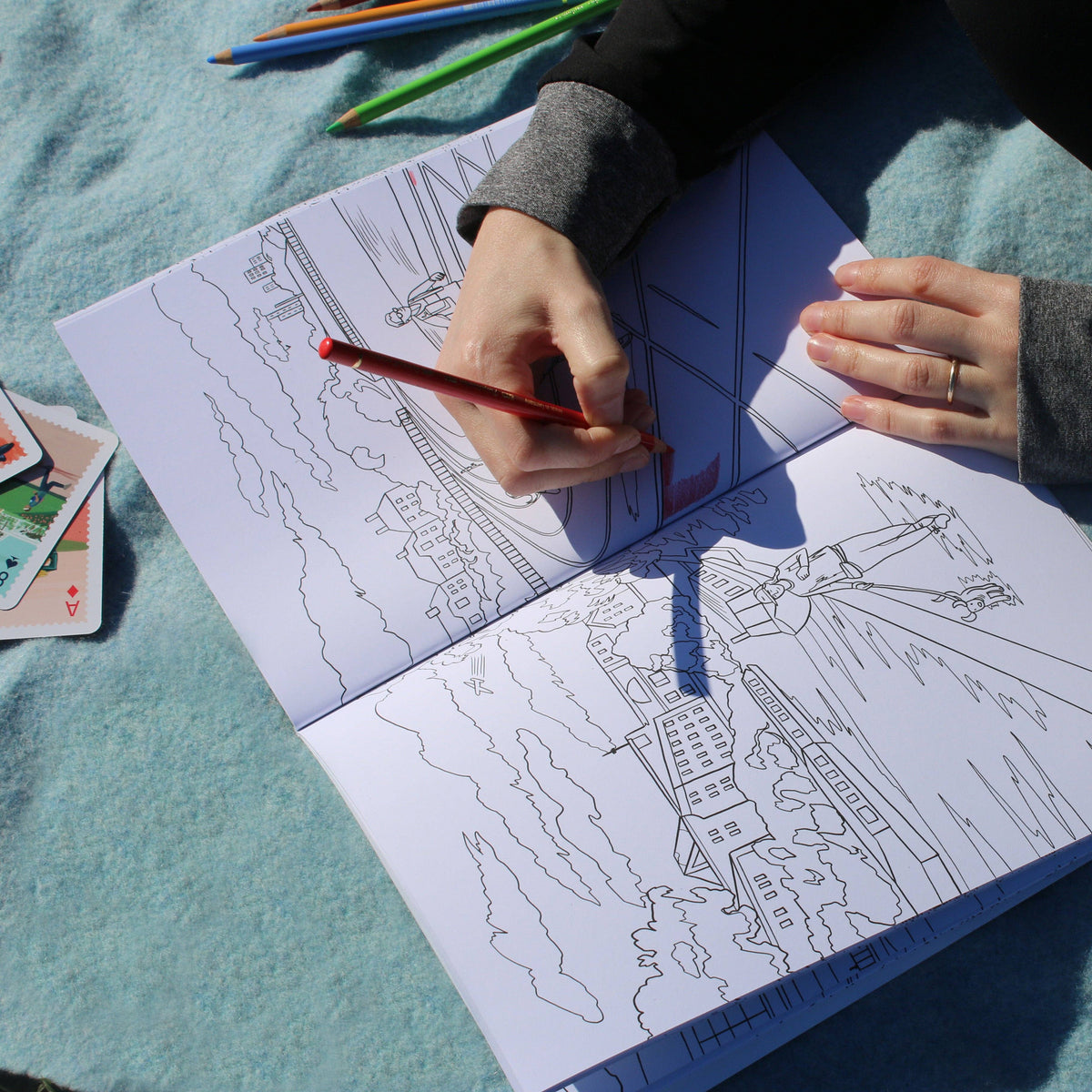 High quality paper pages in Running London colouring book