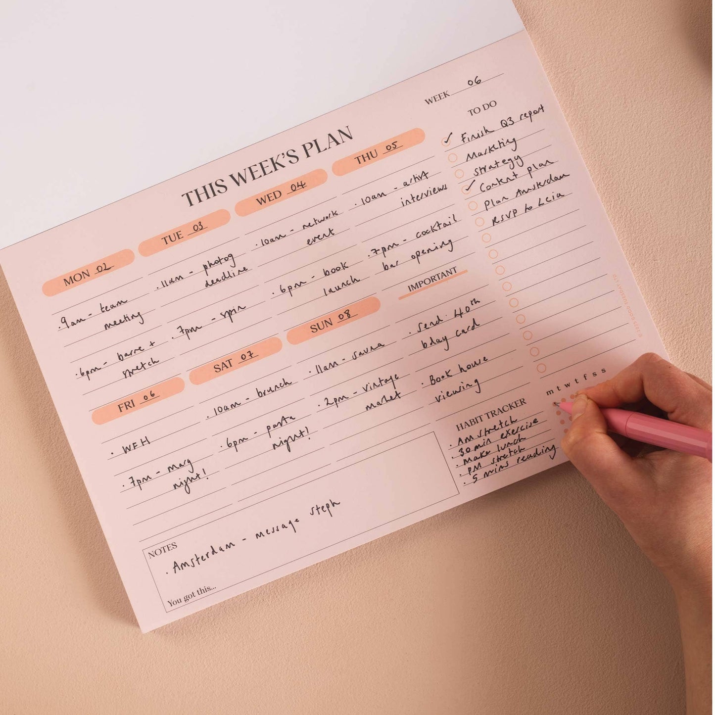 Tear away pages of the A4 weekly planner