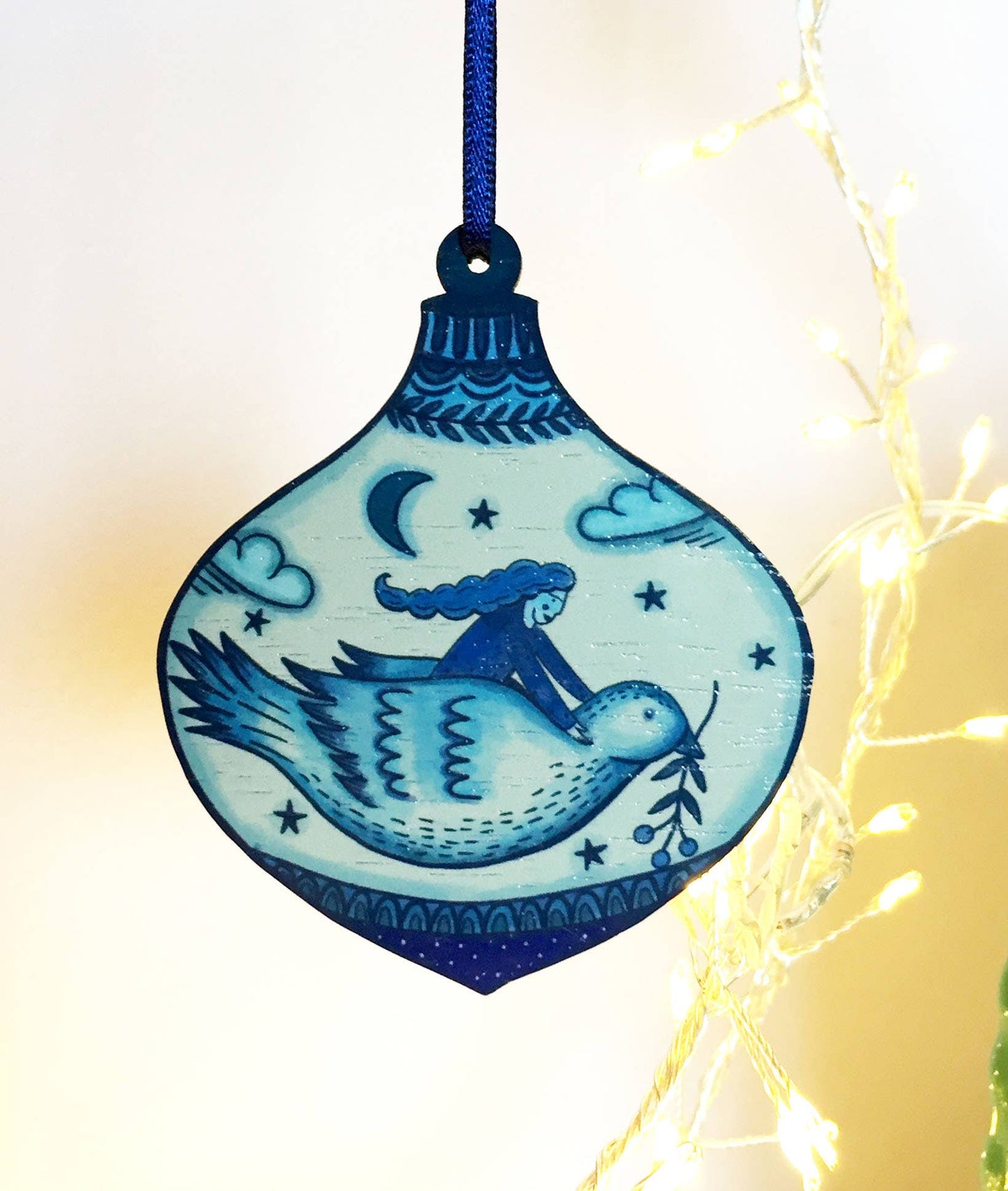 Su Owen Wooden Bird Decoration - Sustainably Sourced Walnut Wood, Gloss Varnish, UK Made