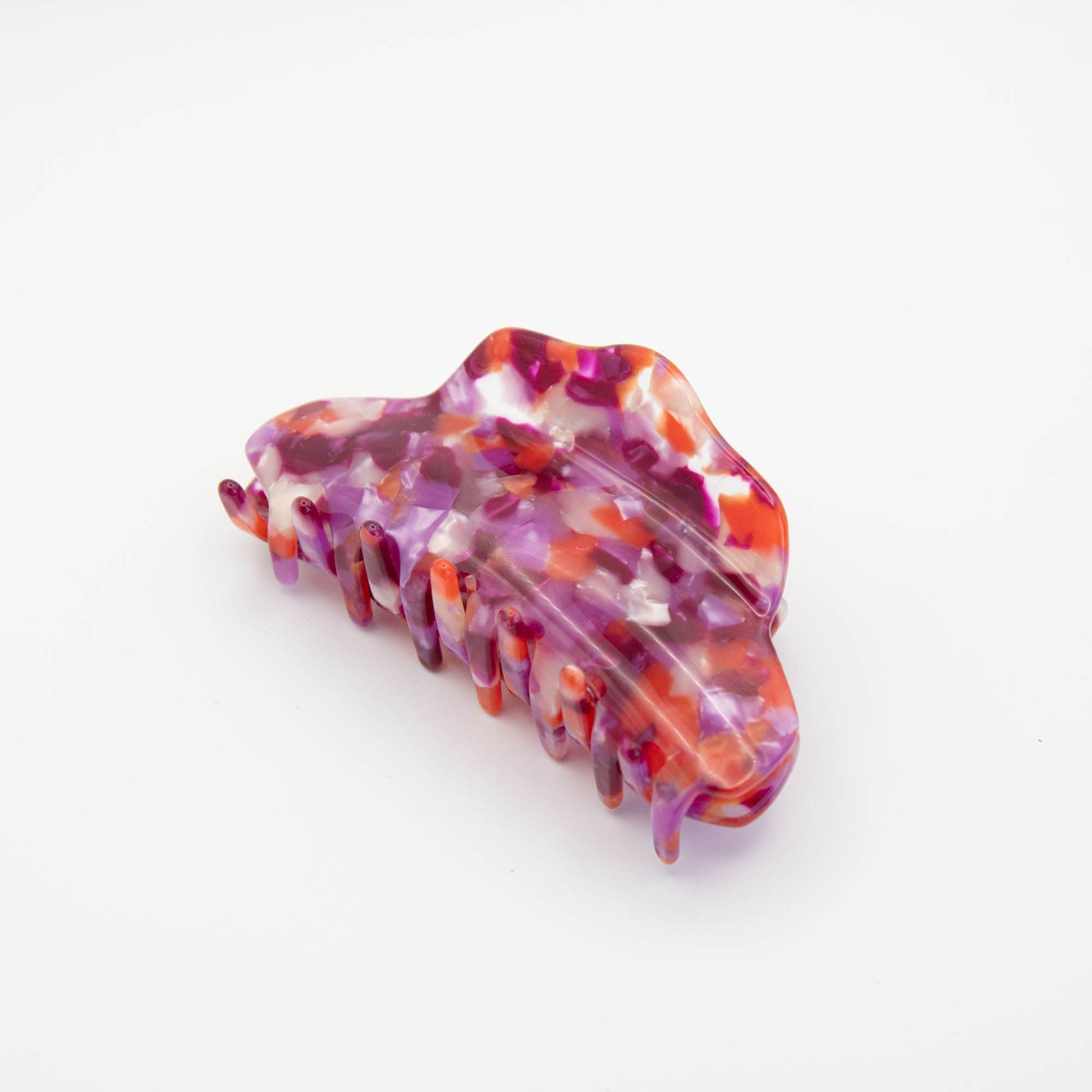 Frozen Berries speckled hair claw clip