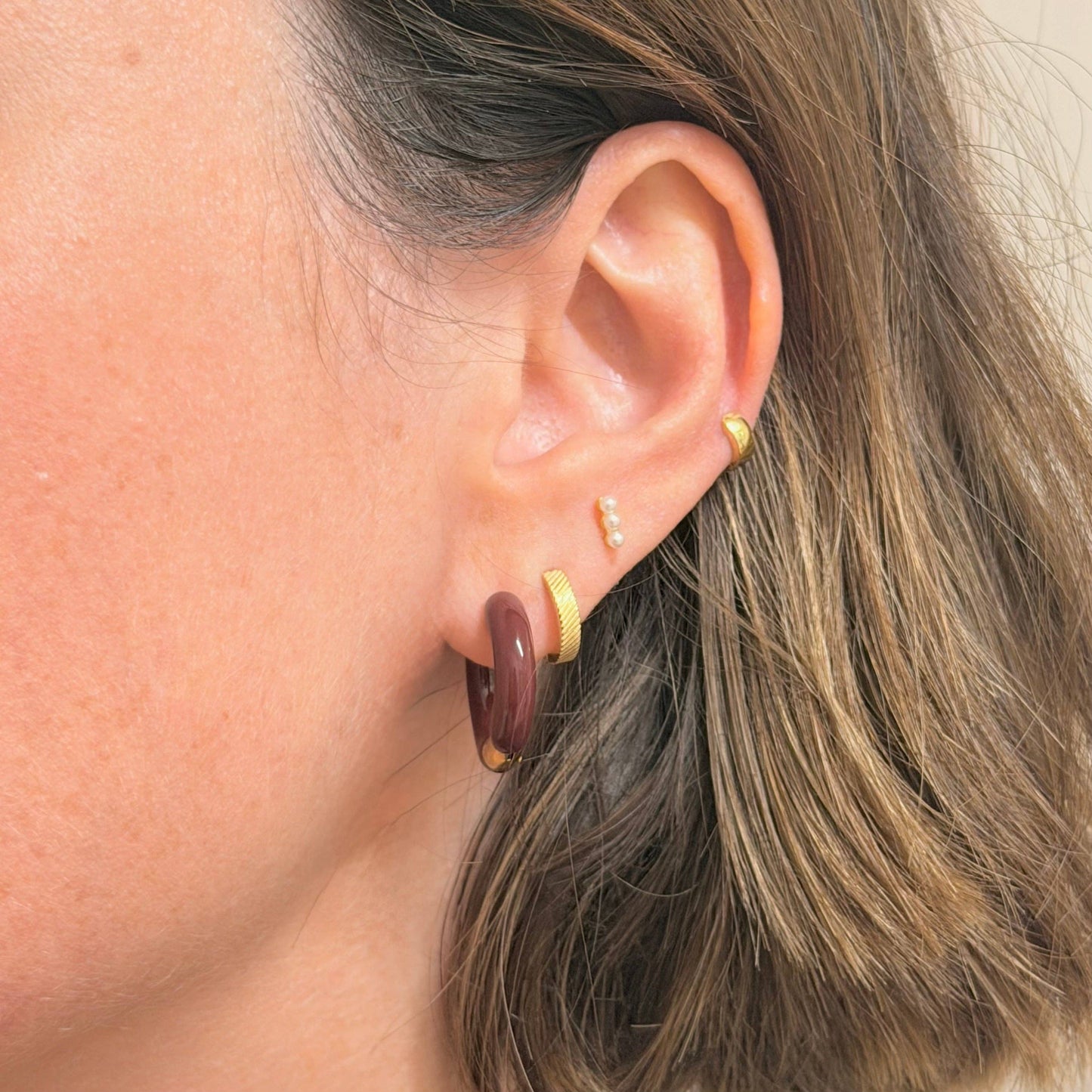 Little Nell Tonal Enamel Hoops, individual earring detail