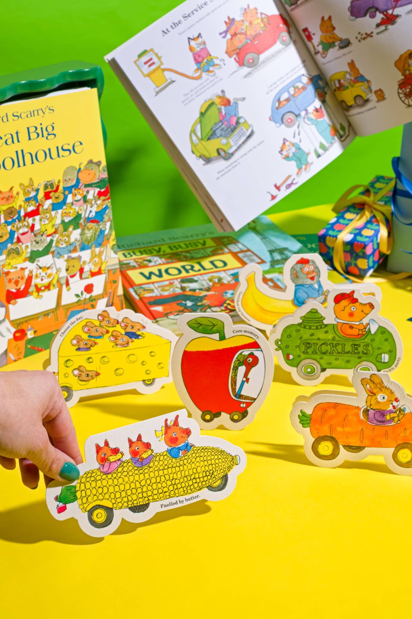 Plastic-free Richard Scarry Bananas Gorilla Car Greeting Card