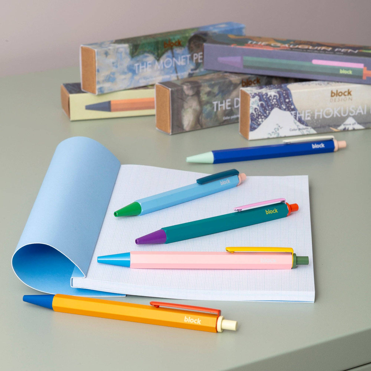 Artists' refillable ballpoint pen in Monet Woman with a Parasol colour palette