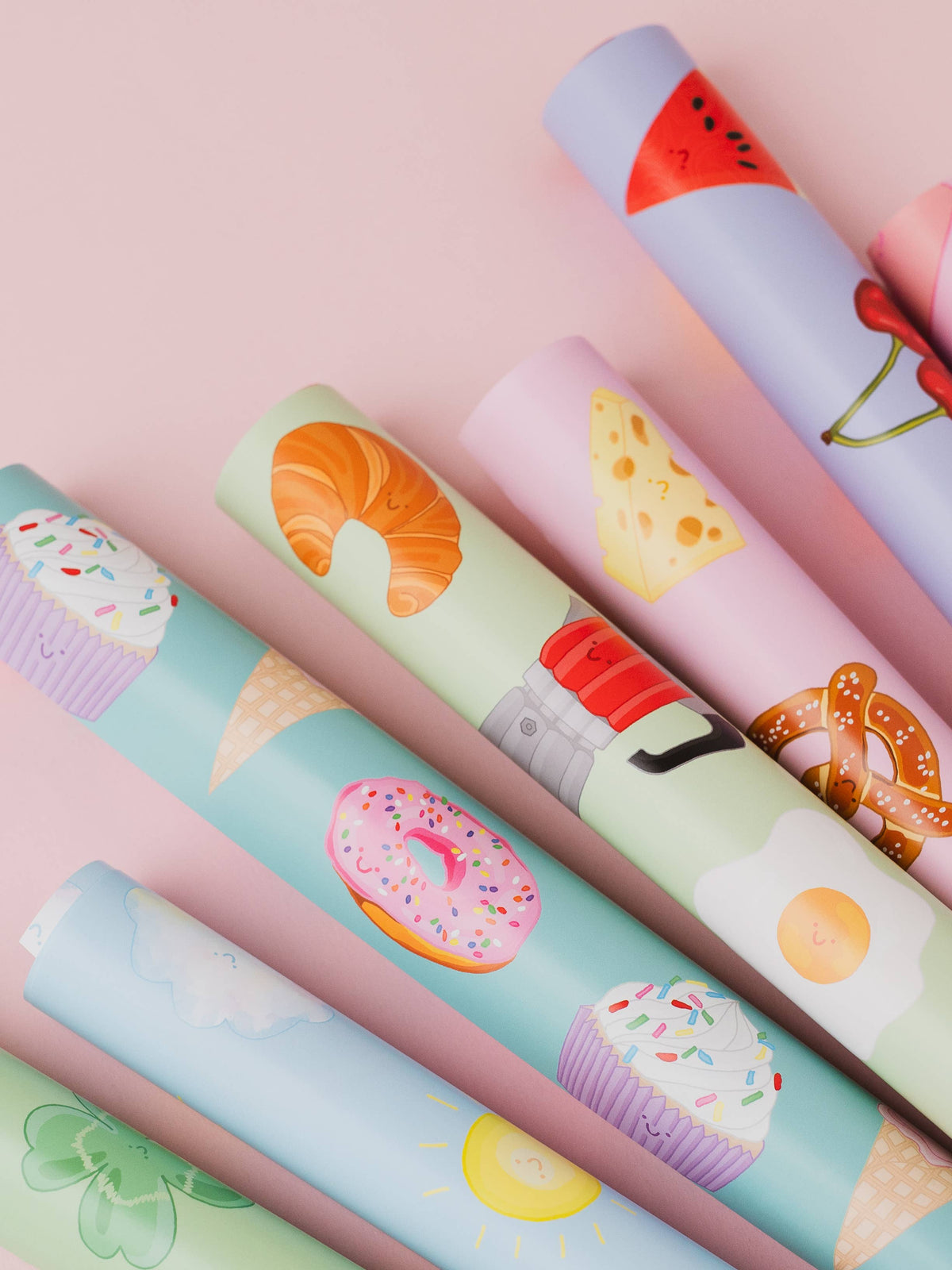 Eco-Friendly Rolled Gift Wrap | Retro  Paper