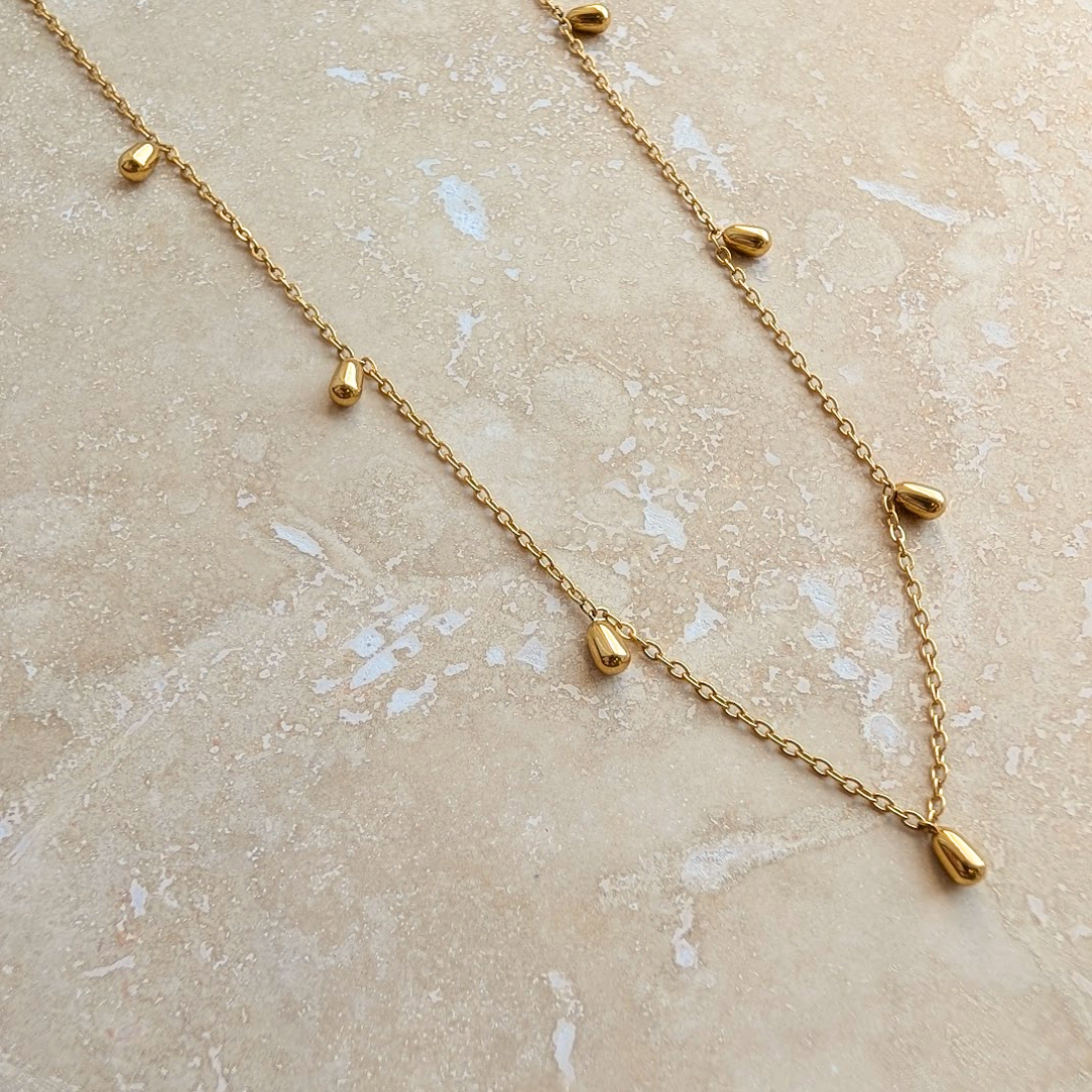 Everyday Gold Mini Droplet Necklace