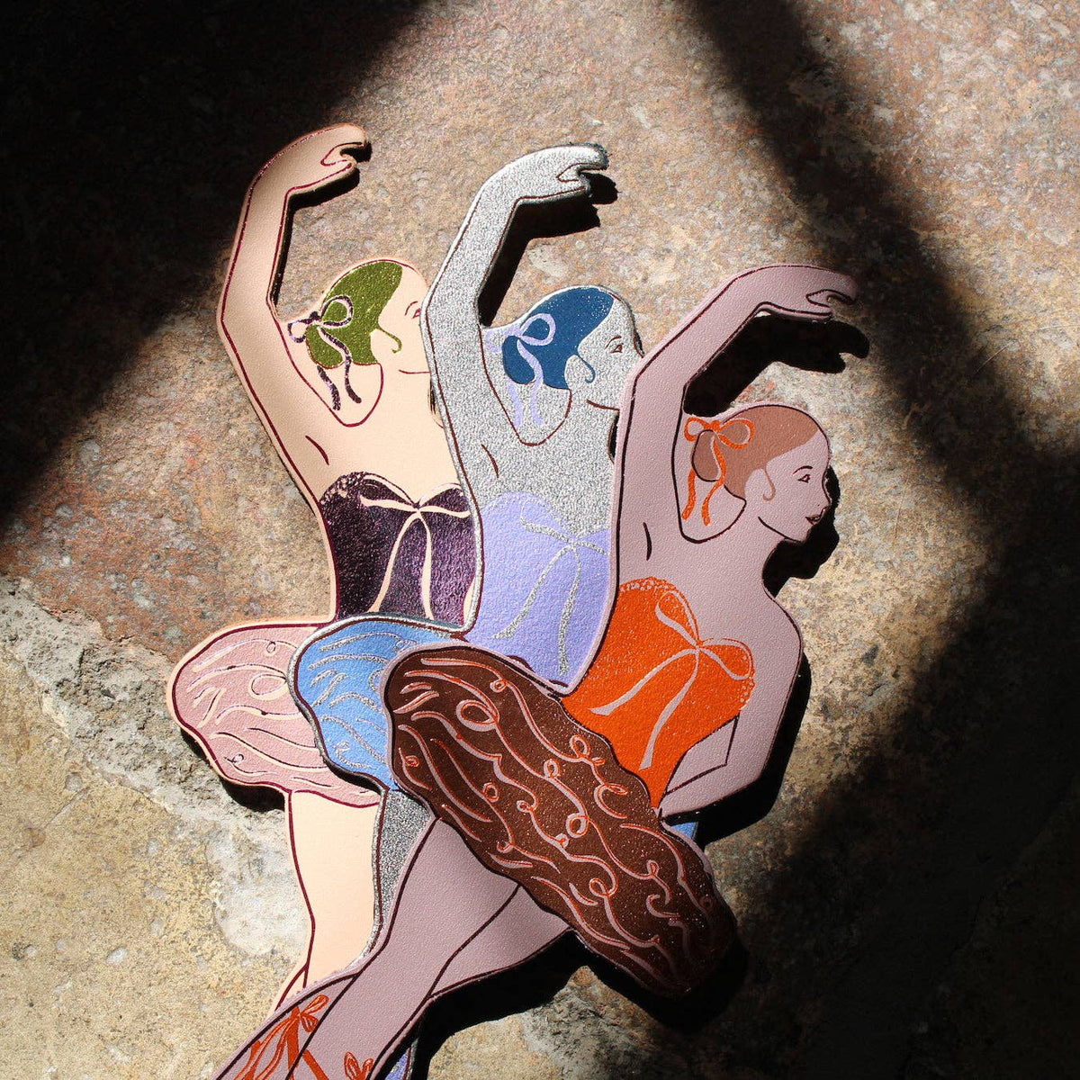 Eco-friendly plastic-free packaging for ballerina leather bookmark